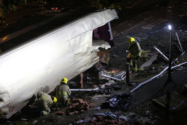 香港特大交通意外已致19人死65人伤