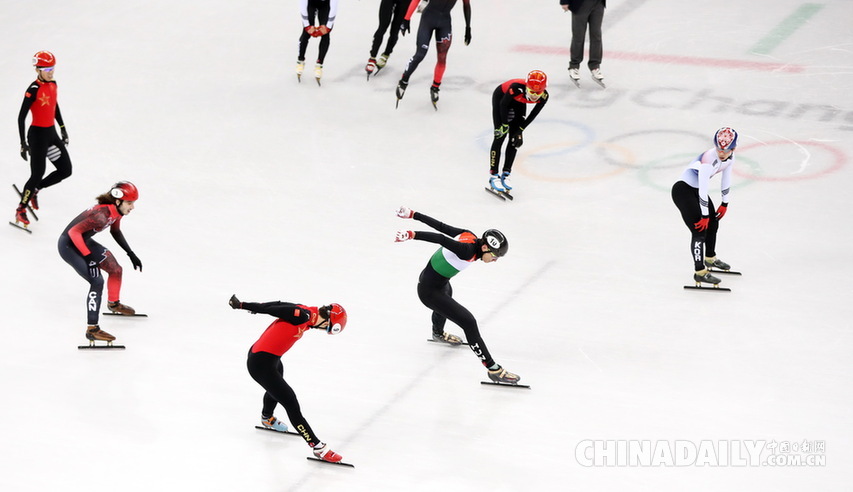 短道速滑男子5000米接力：中国队获银牌