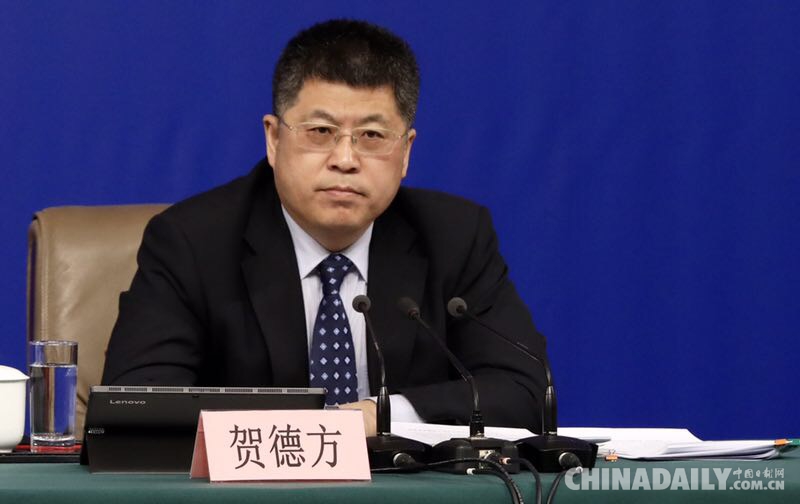 科技部部长万钢等就“加快建设创新型国家”答记者问
