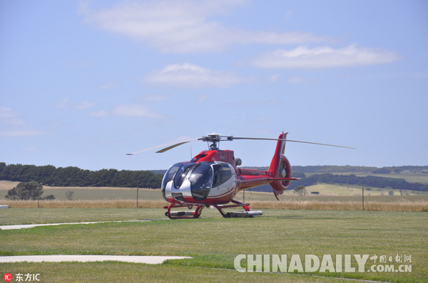 澳大利亚大堡礁附近一直升机坠毁 两名美国游客死亡