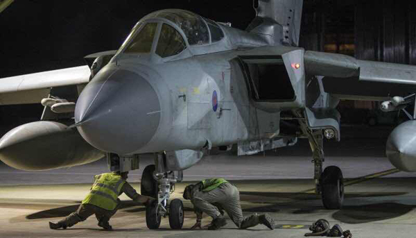 英媒：英国皇家空军四架战斗机参与对叙利亚空袭