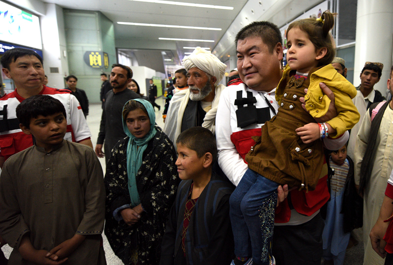 25名阿富汗先心病患儿先期抵达新疆接受免费治疗