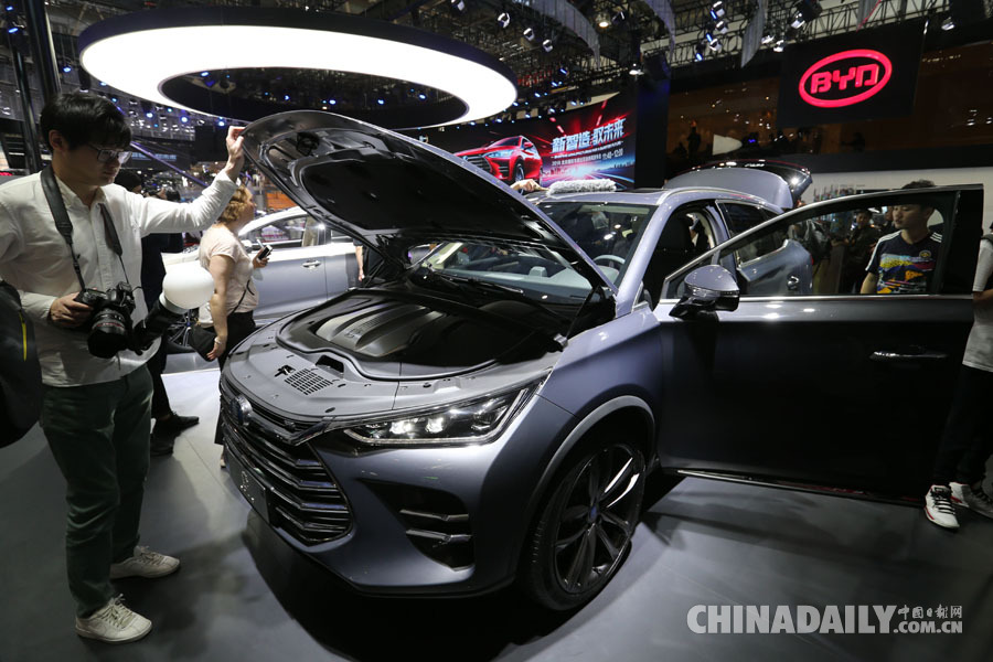 北京汽车展开幕 新能源车成焦点