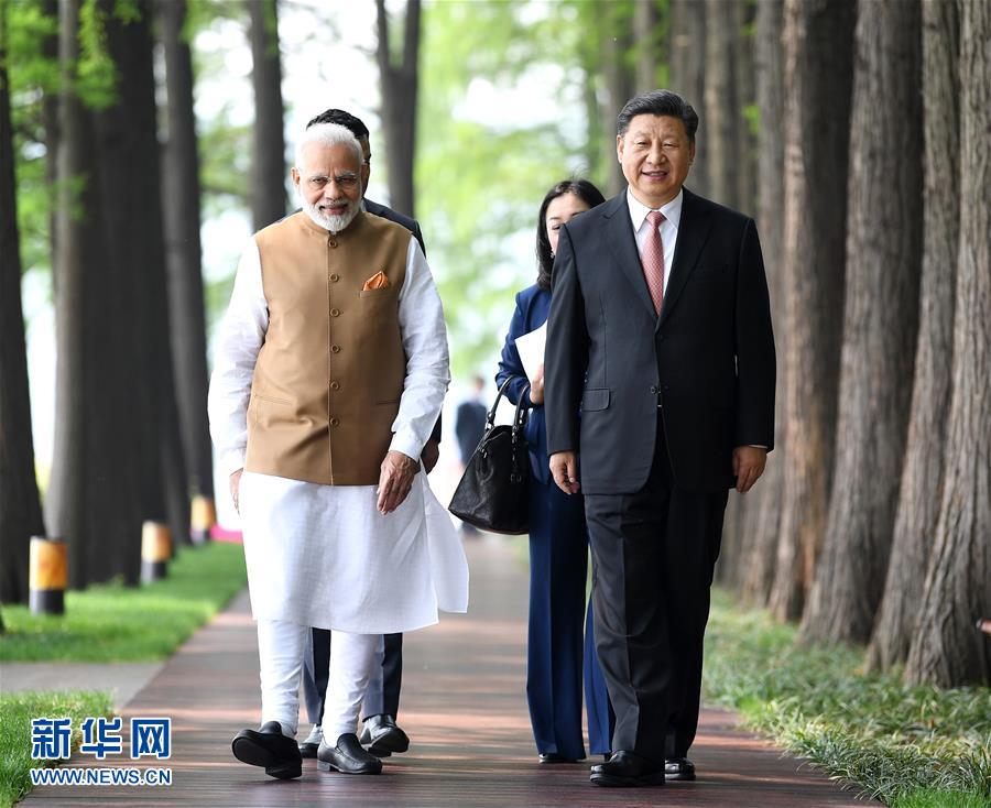 习近平同印度总理莫迪在武汉举行非正式会晤
