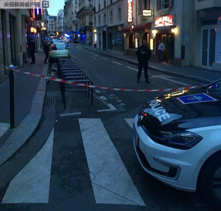 巴黎发生持刀袭击事件 至少1人死亡数人受伤