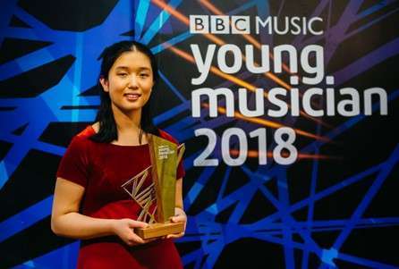 16岁华裔钢琴少女荣获BBC青年音乐家奖