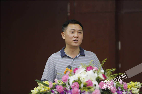 百家全国重点网媒酉阳召开见面会：联动推送酉阳旅游 争创网媒行好新闻