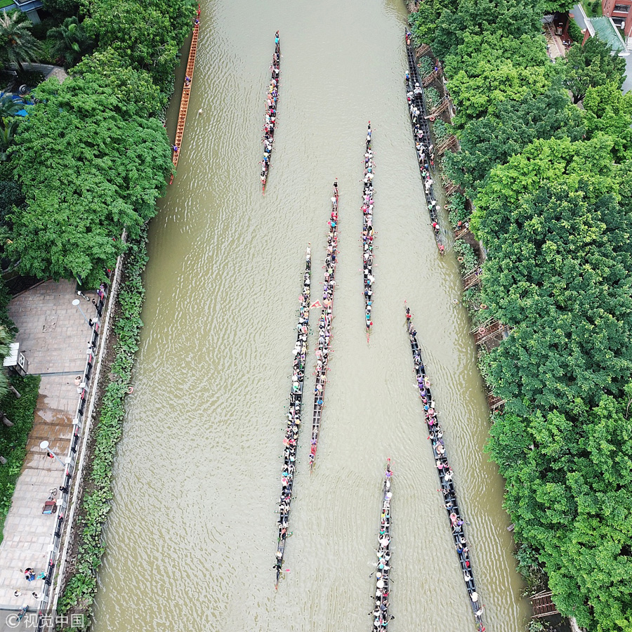 广州举行龙舟采青仪式 端午节前体验最广味的龙舟活动