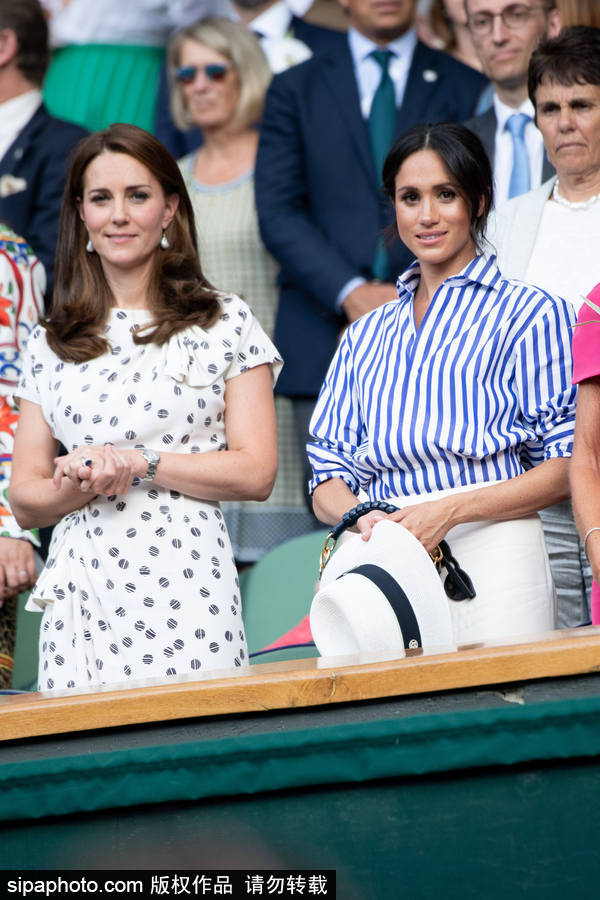凯特、梅根两位王妃同框亮相温网观战 气质优雅