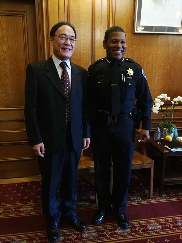 中国驻旧金山总领事上任伊始到访旧金山市政府