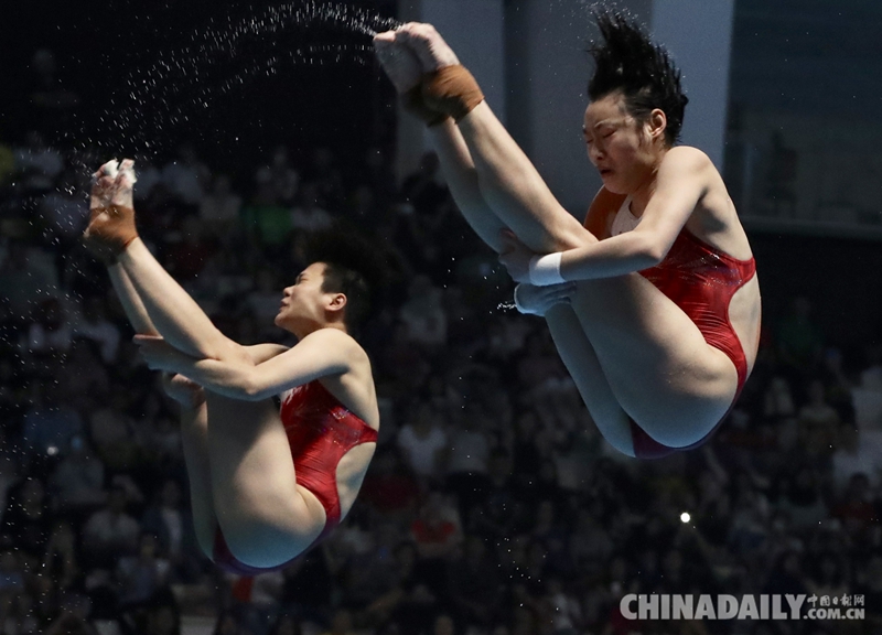 亚运会跳水女子双人三米板：中国选手昌雅妮/施廷懋夺冠