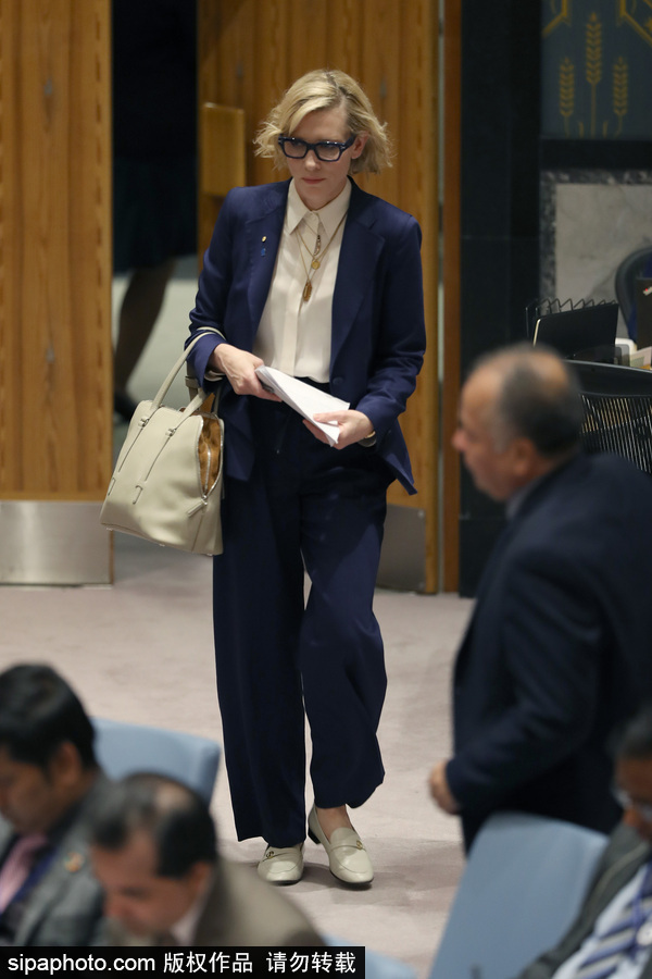 大魔王气场超强！好莱坞女星凯特·布兰切特现身联合国会议