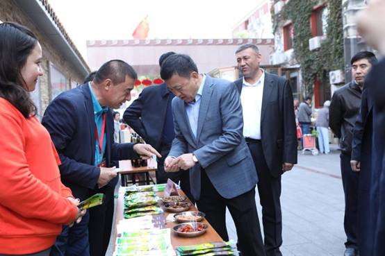2018新疆巴州特色农产品暨文化旅游推介会在京举办