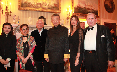 中国驻英国大使刘晓明出席英中工商界新春晚宴