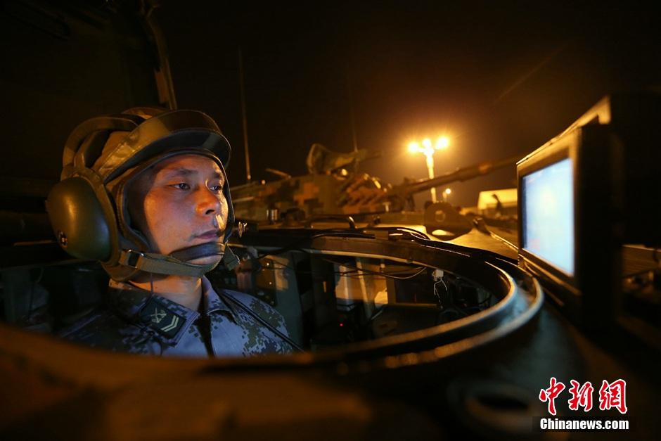 直击：阅兵训练基地的24小时