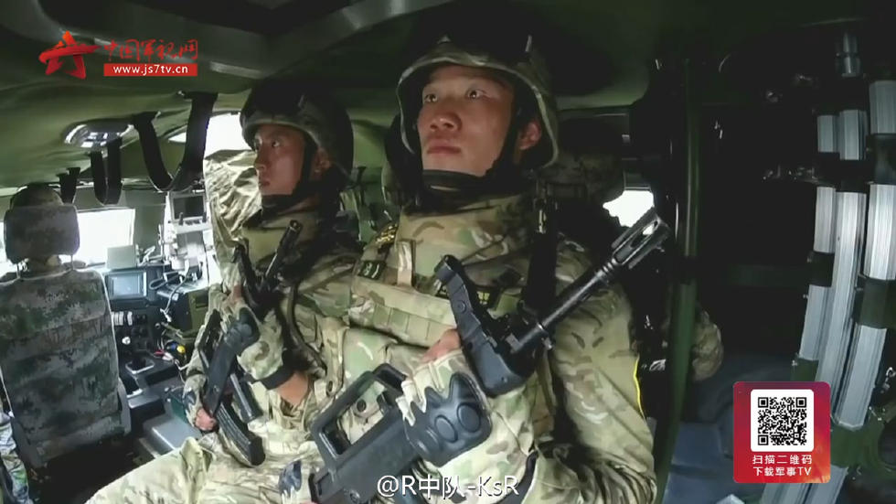 中国阅兵将用上“最牛自拍杆”