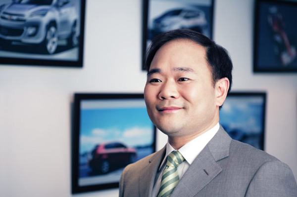 【企业家谈这四十年】李书福：让中国制造的豪华轿车为全世界服务