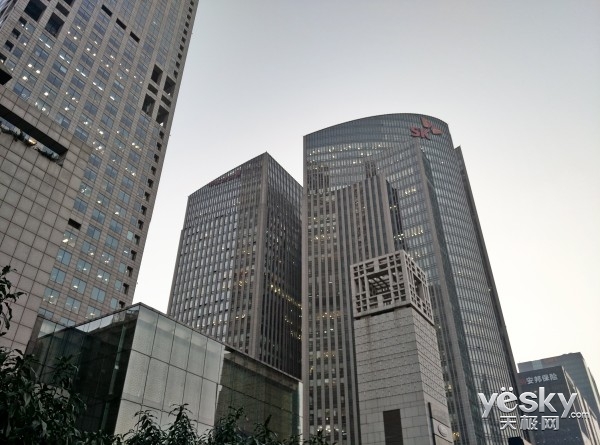 兼顾翻新与安全 360奇酷手机旗舰版体验评测