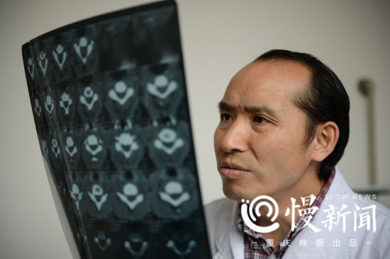 汶川地震10年 被埋139小时获救的“半掌医师”：震后我有3个愿望 与资产权势地位无关