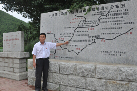 这是金春燮筹建的第一座纪念碑    丁陆洋摄