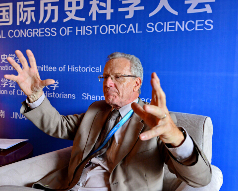 国际历史学会秘书长:中国作为东方主战场 为二战胜利做出巨大贡献