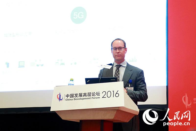 美高通公司总裁Derek Aberle出席中国发展高层论坛